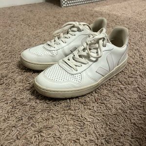 Veja sneakers